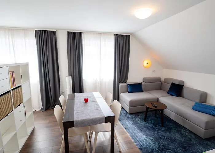 Katarina アパート *